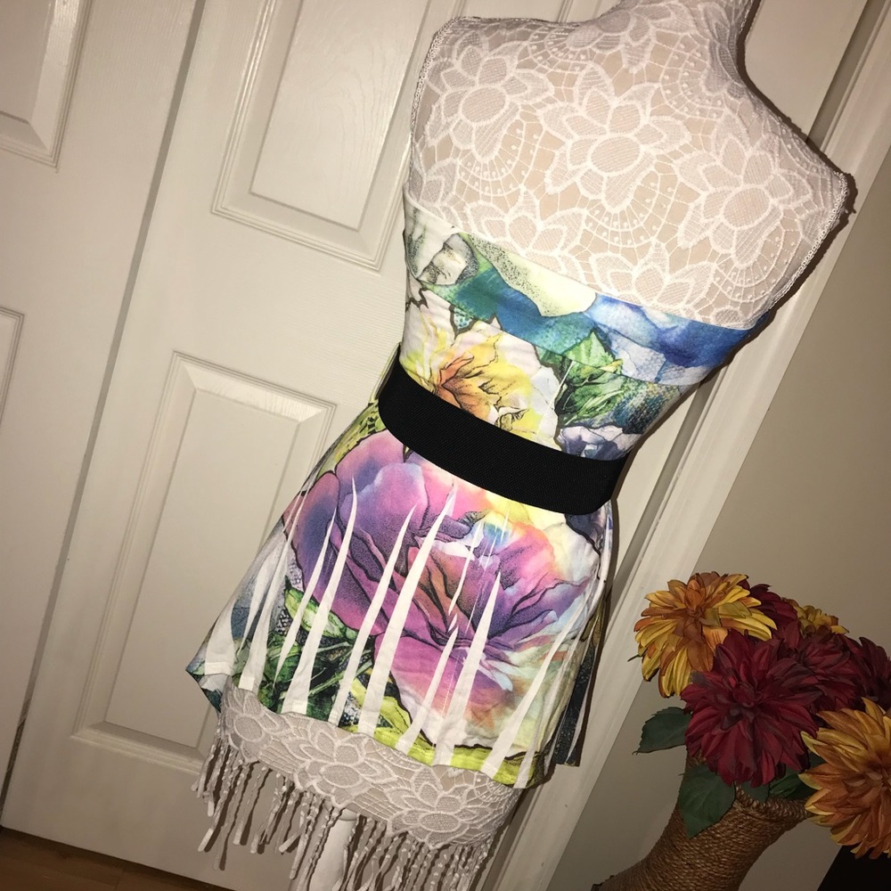 Mandee Fun & Flirty Belted Tube Top 😍 - Picture 4 of 11